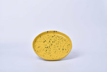 Load image into Gallery viewer, Plate medium 8''
